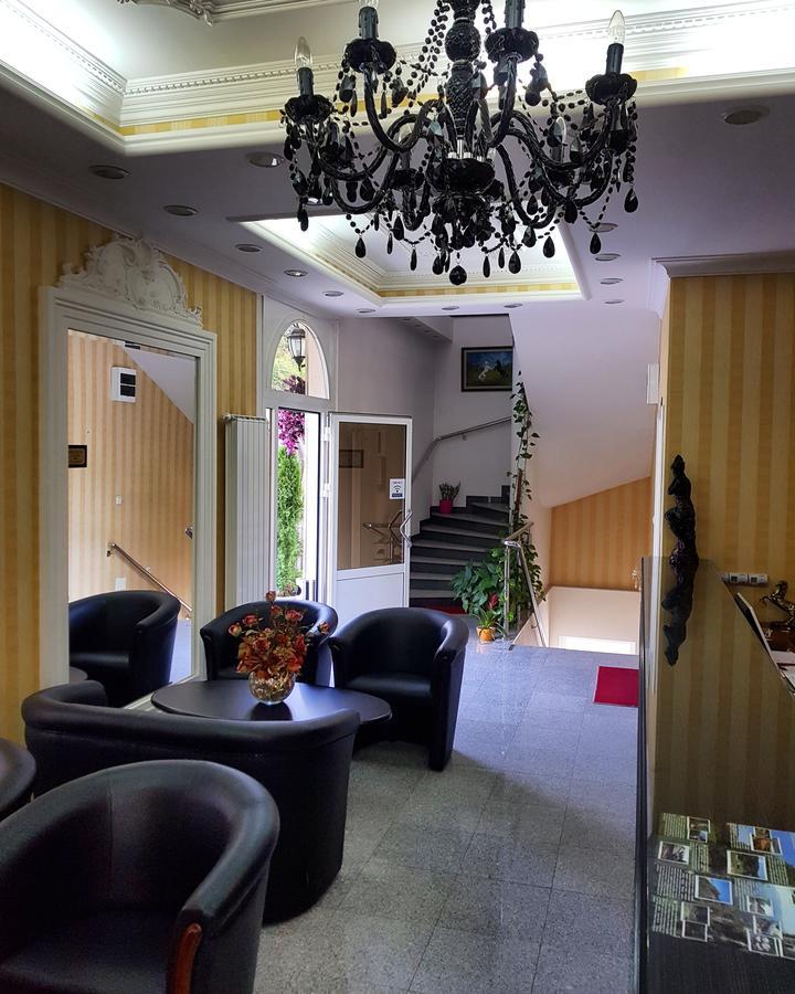 Hotel Bob 塞拉耶佛 外观 照片